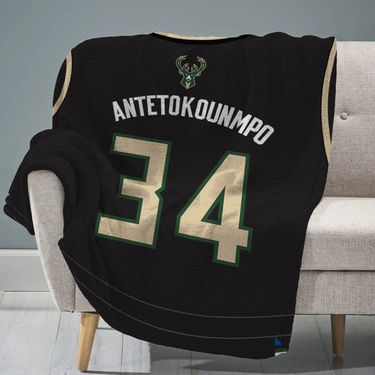 Sleep Squad Milwaukee Bucks Giannis Antetokounmpo 60” x 80” Rachel Plush Jersey Basketball Blanket
